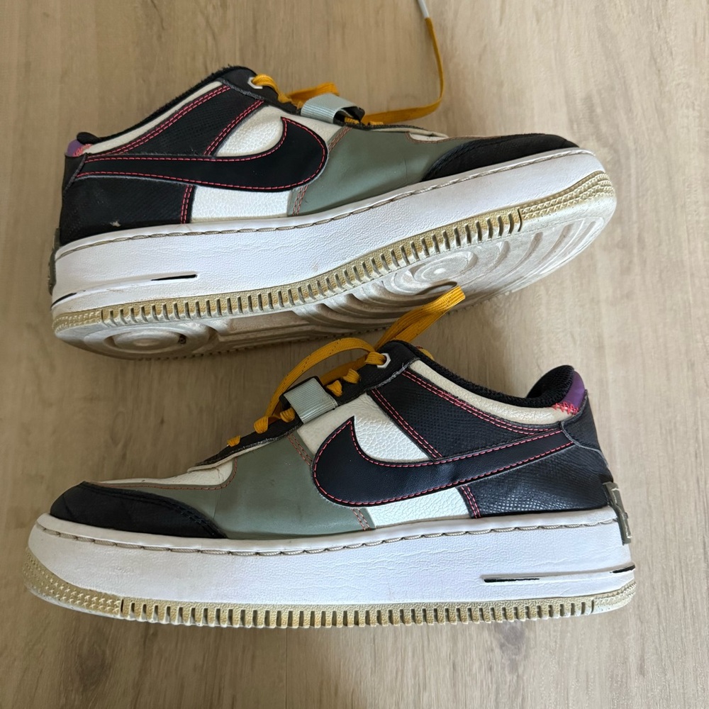 Nike air sneakers